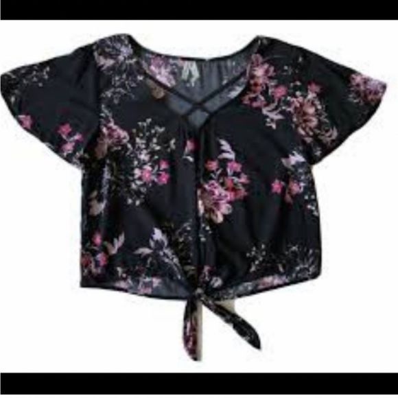 NEW NWOT BLACK FLORAL FRONT TIE CROP TOP SIZE MED - Picture 3 of 11